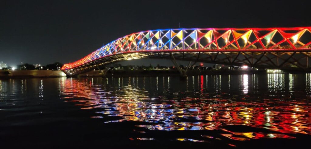 atal bridge
atal bridge ahmedabad 
atal bridge riverfront
